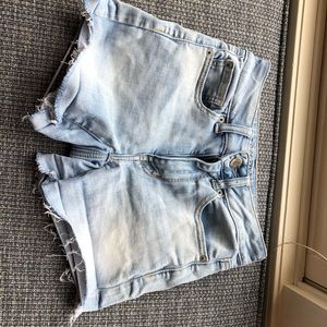 Jean shorts in excellent condition